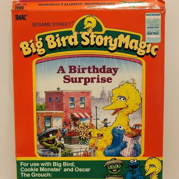 1986 Ideal Big Bird StoryMagic  Storybook & Cassette Tape - A Birthday Surprise - Picture 2 of 16